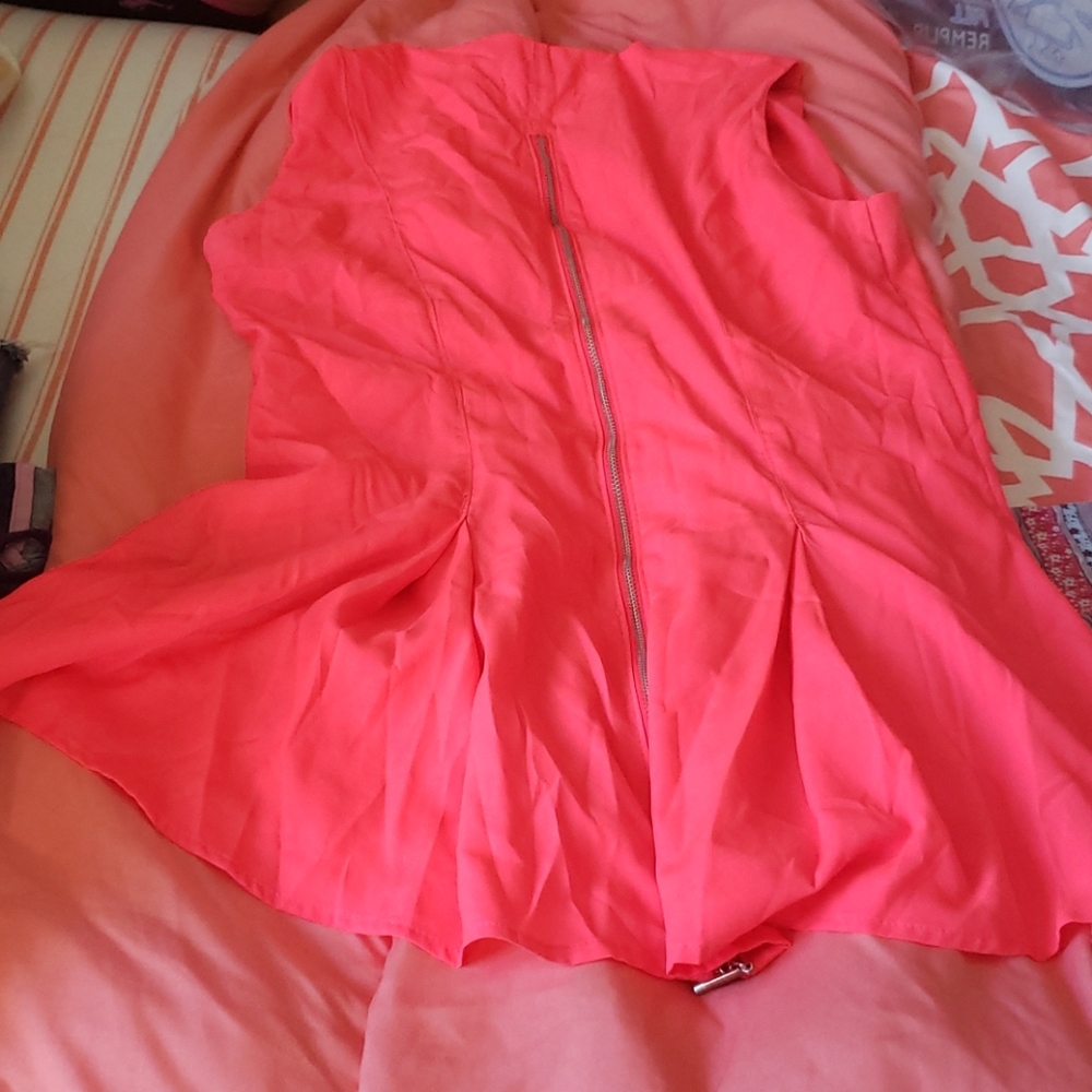 Shirt - Picture 2 of 2